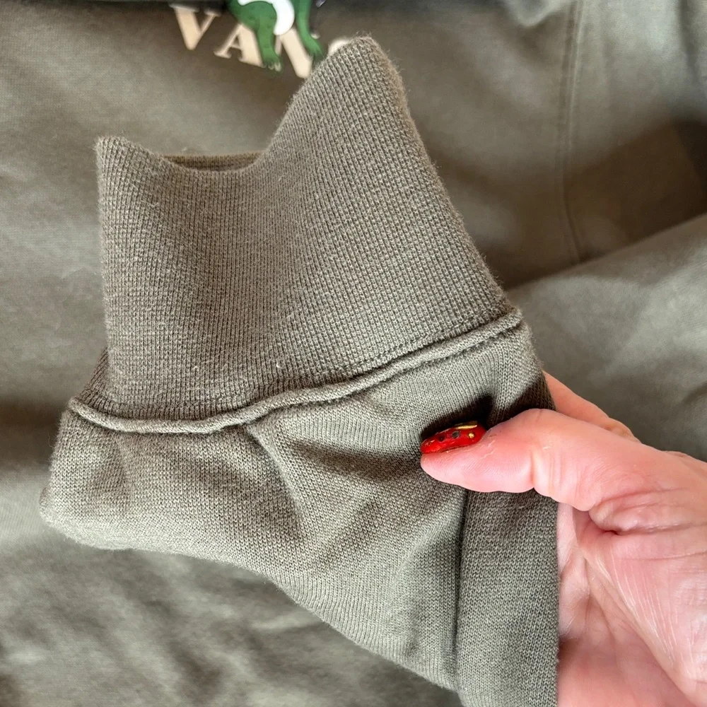 Vans Men's Olive Crewneck Sweatshirt w frog - Picture 3 of 4